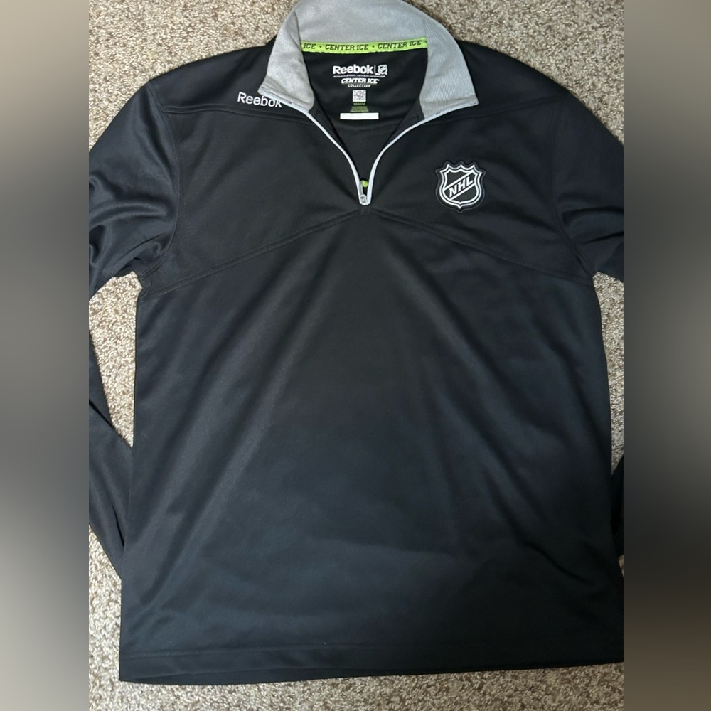 NHL Logo Reebok Mens Medium Quarter Zip! New Without Tags! Center Ice Collection